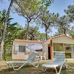 Stunning Home In La Faute-Sur-Mer With Heated Swimming Pool