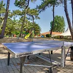 Stunning Home In La Faute-Sur-Mer With Heated Swimming Pool