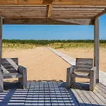 Stunning Home In La Faute-Sur-Mer With Heated Swimming Pool