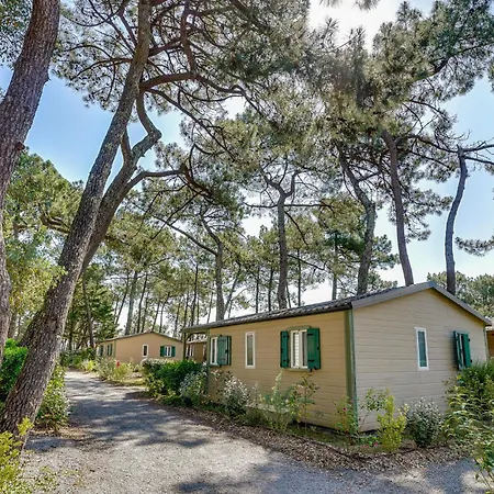 Front In * La Faute-sur-Mer