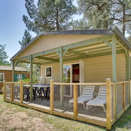 3 Bedroom Awesome In *